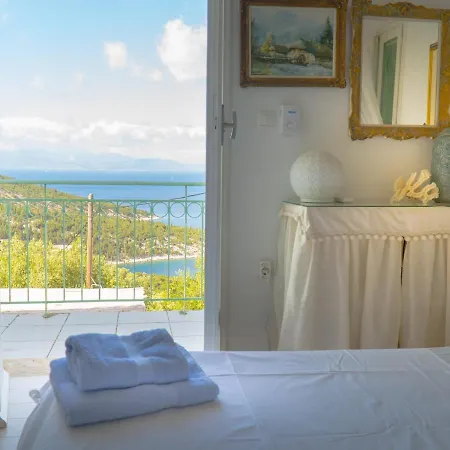 Circe - Ionian Sea View Villa Evretí